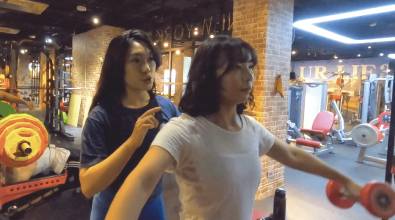 教練Jocelyn與學生Debby_飛鳥肩部健身